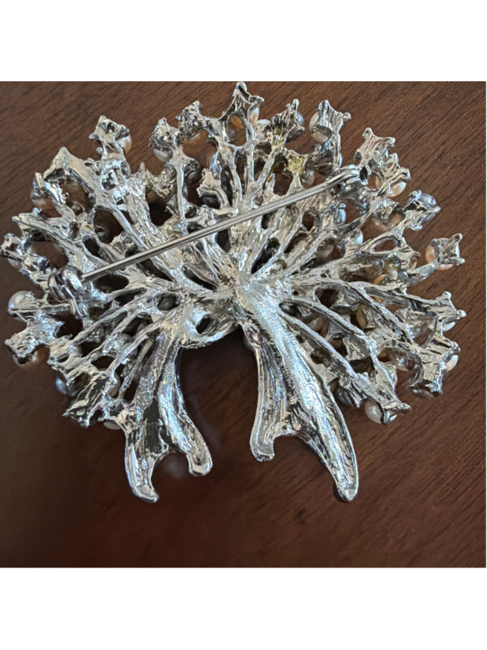 Vintage Silver Tone Faux Pearl Cluster Brooch Rhinestone Accent Statement Pin - Picture 4 of 8